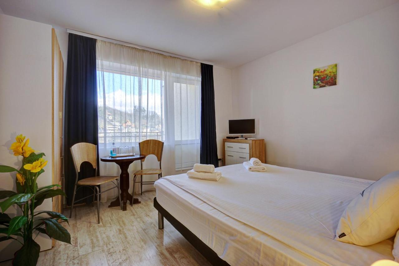Vila Alba Brasov Exterior photo